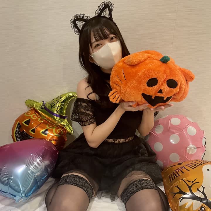 FC23116744 【販売終了！再販はありません】えりかちゃんとハロウィンしよう！ナンパ待ちにも再チャレンジしてみました！<script src=